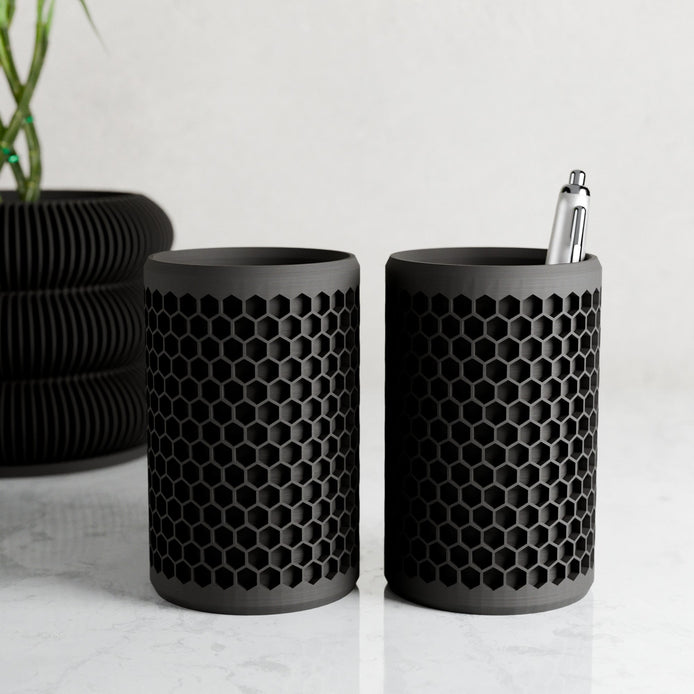 Porte-crayon Honeycomb au design alvéolé — vue principale